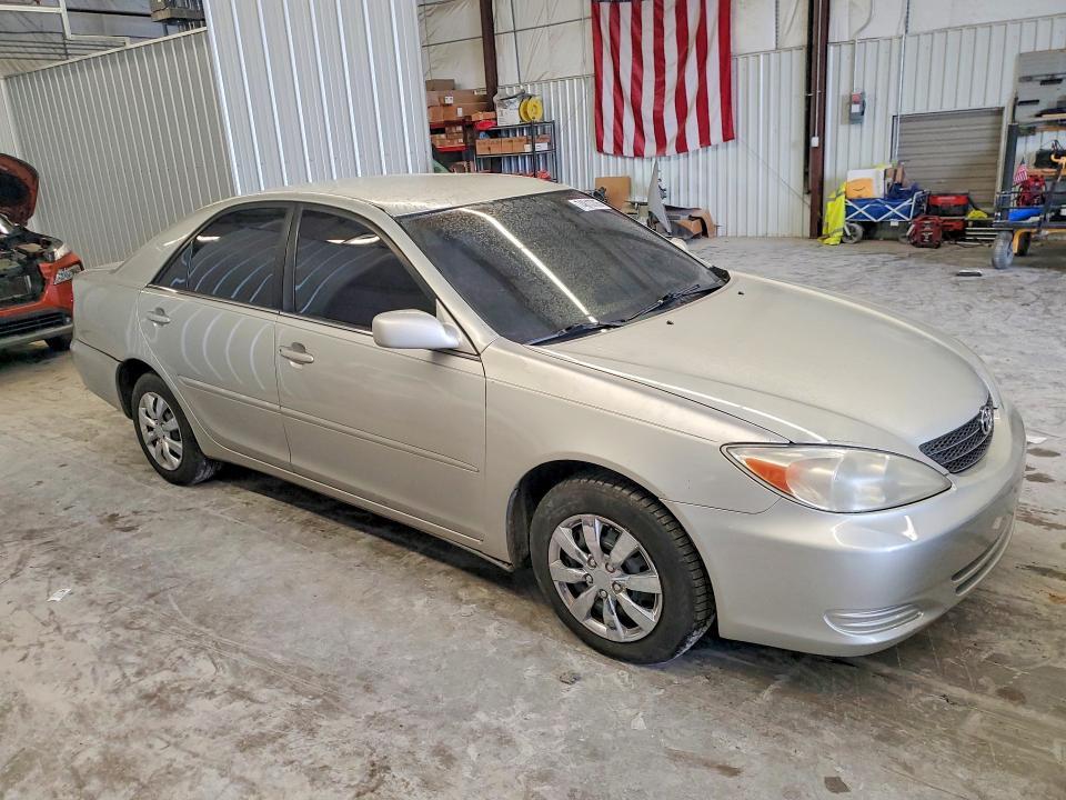 2002 Toyota Camry le