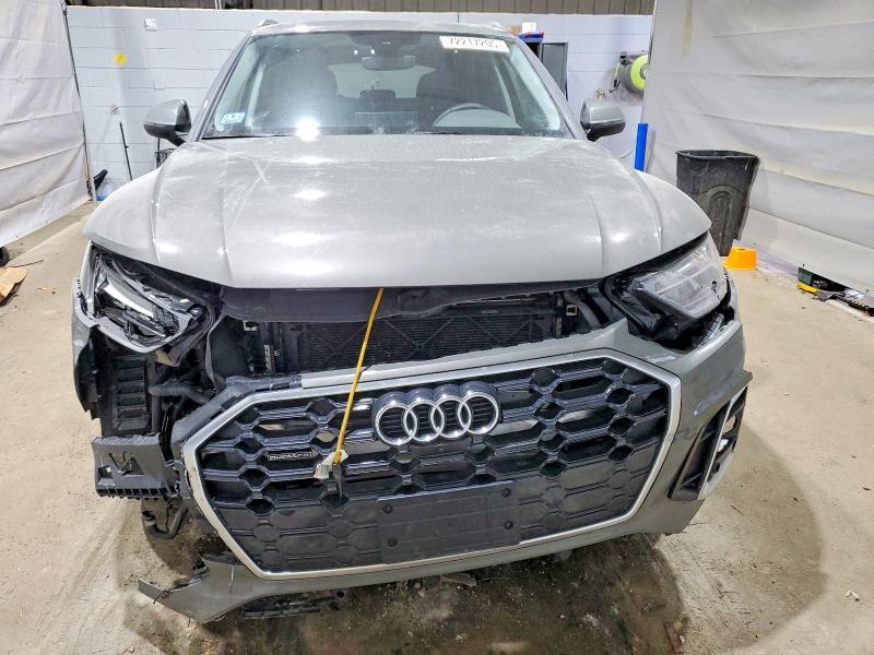 2025 Audi Q5 e Premium Plus 55