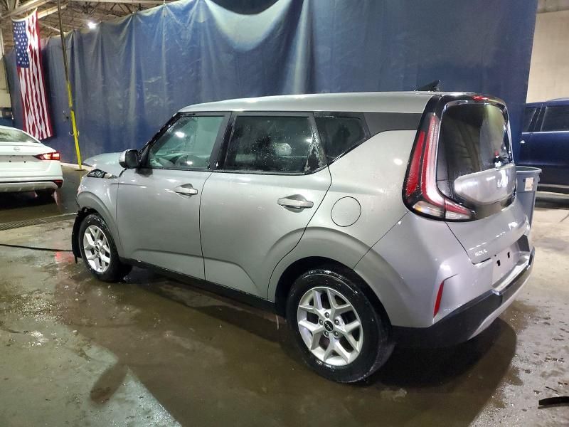 2023 KIA Soul lx