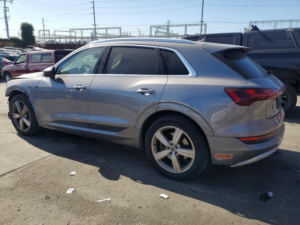 2019 Audi E-tron Premium Plus
