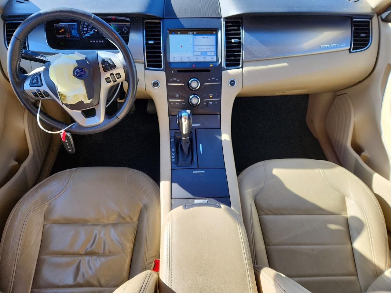 2016 Ford Taurus sel