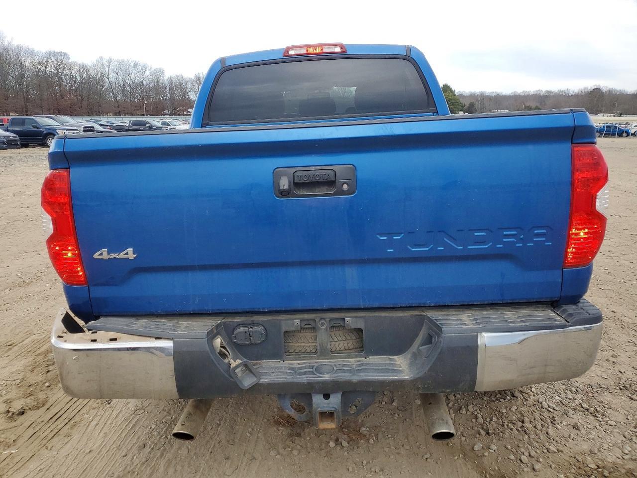 2016 Toyota Tundra SR5