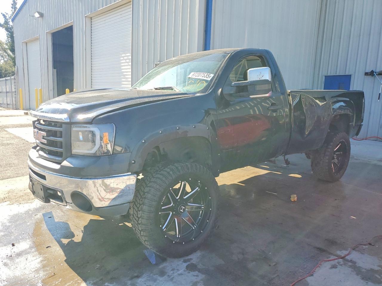 2011 GMC Sierra C1500