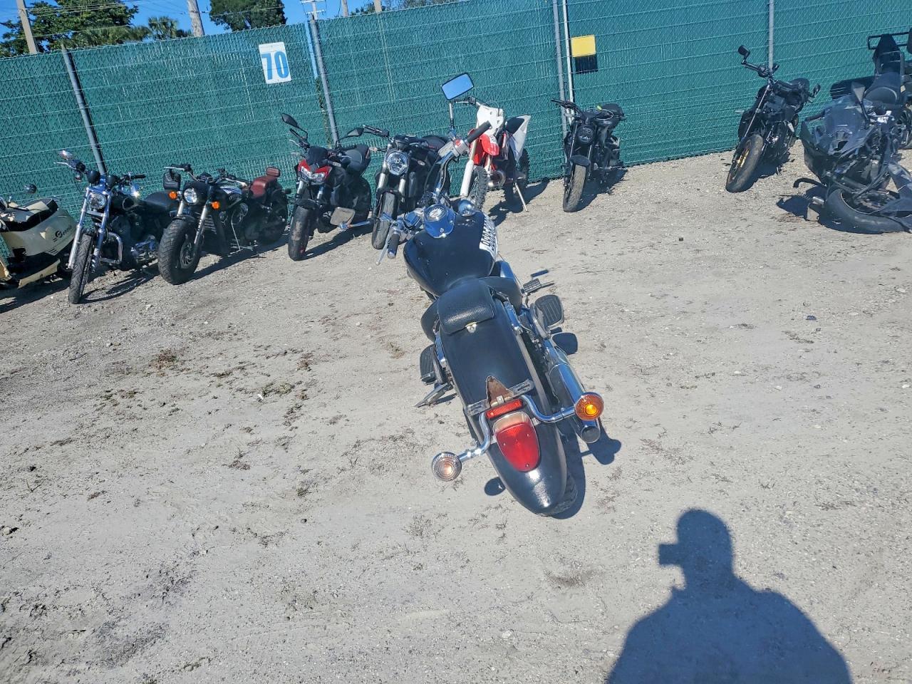 2005 Yamaha XVS65 Base