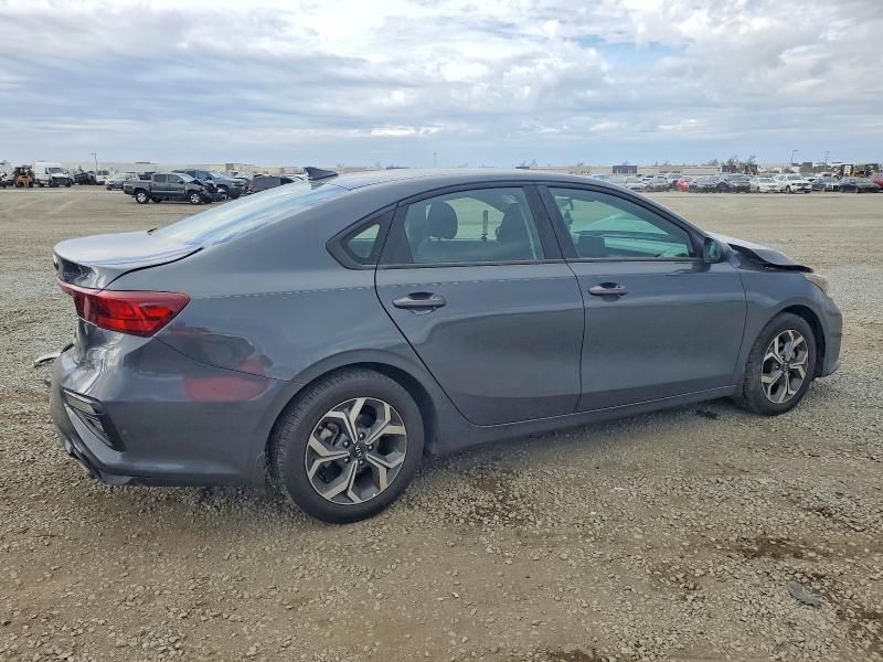 2021 KIA Forte fe