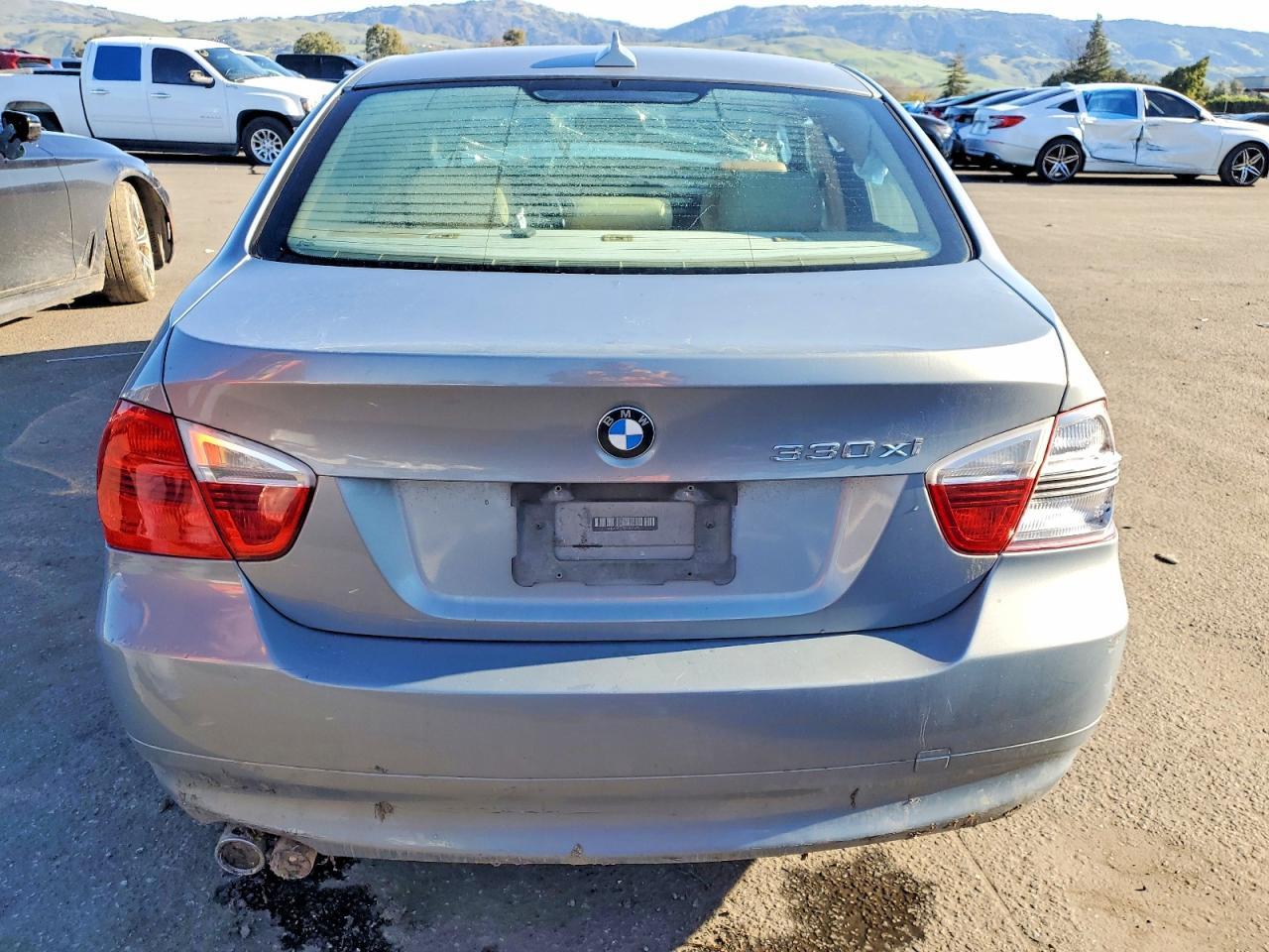 2006 BMW 330 xi