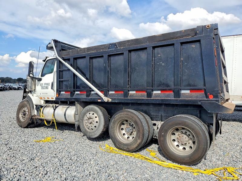 2023 International HX620 Dump Truck