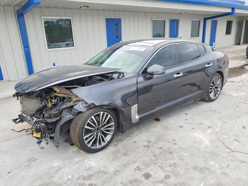 2019 KIA Stinger Premium
