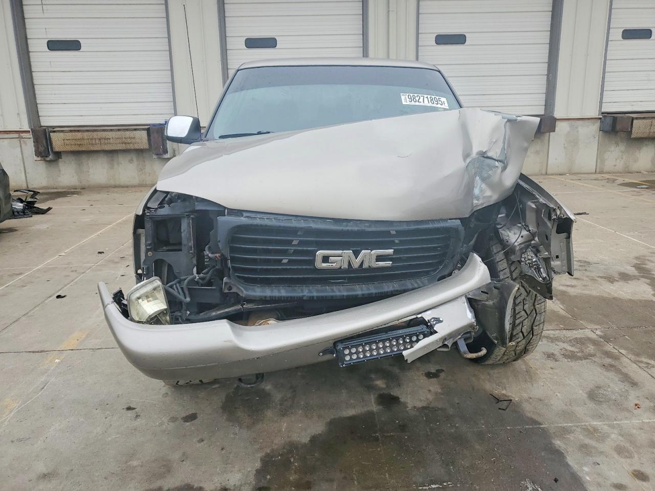 2001 GMC New Sierra C1500