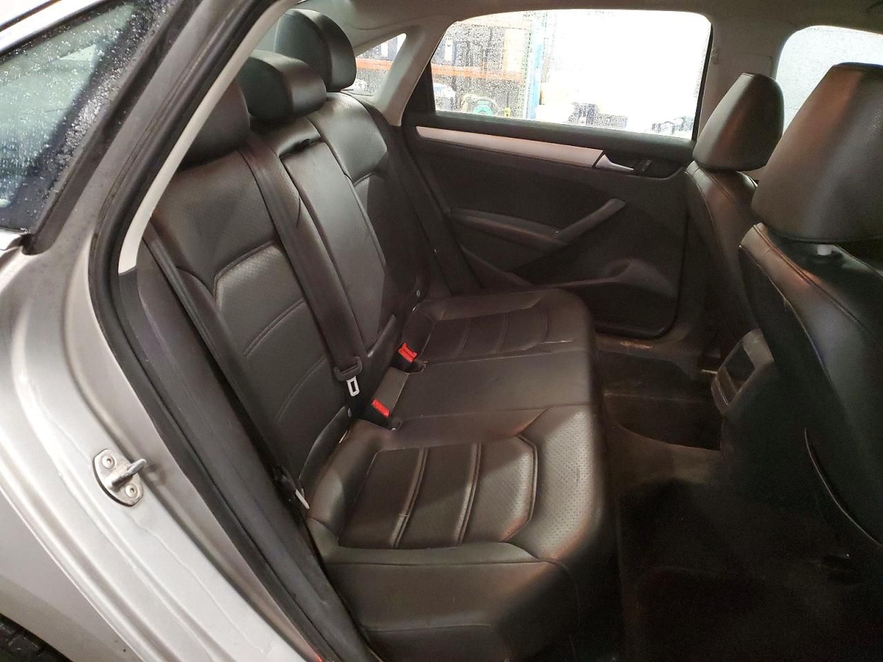 2012 Volkswagen Passat se