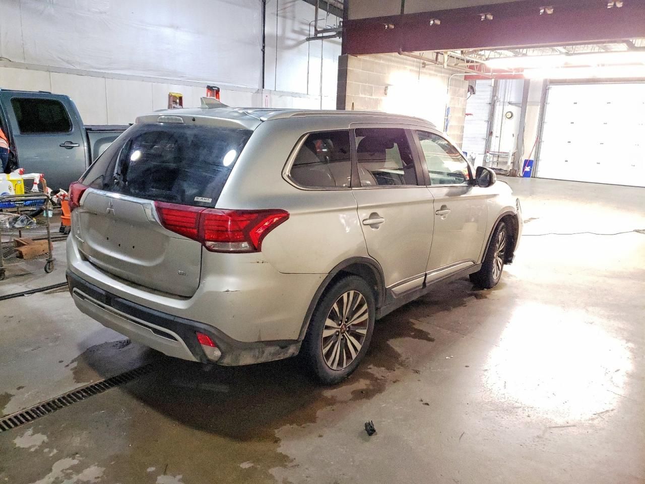 2020 Mitsubishi Outlander se