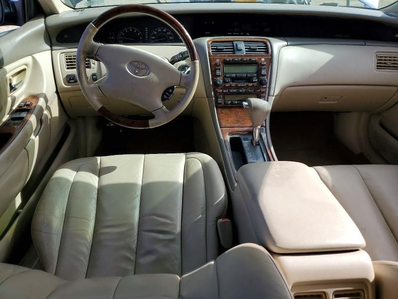 2004 Toyota Avalon xl