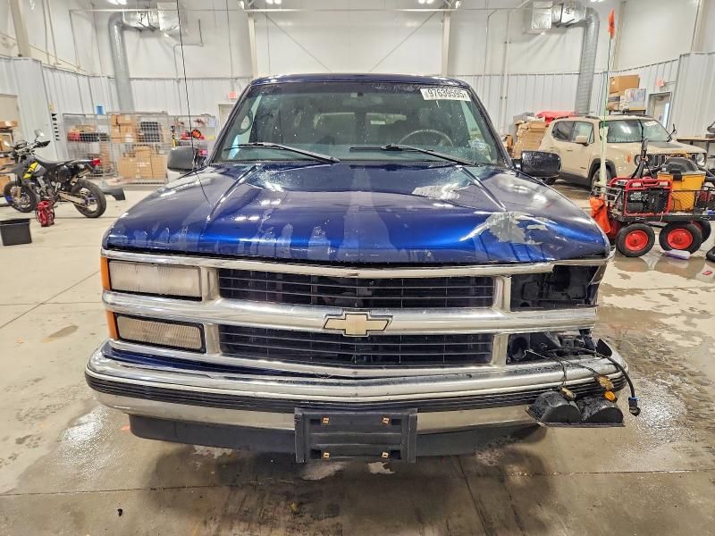 1999 Chevrolet Suburban C1500