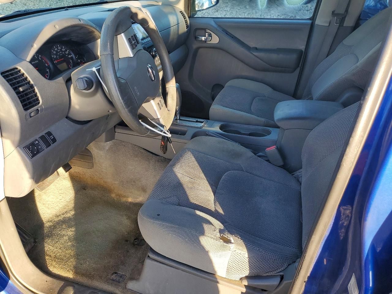 2013 Nissan Frontier s