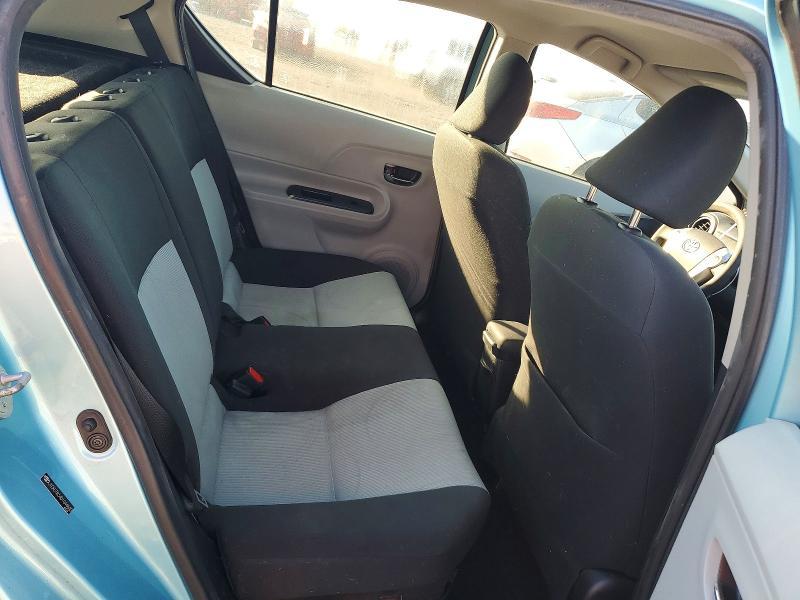 2013 Toyota Prius c