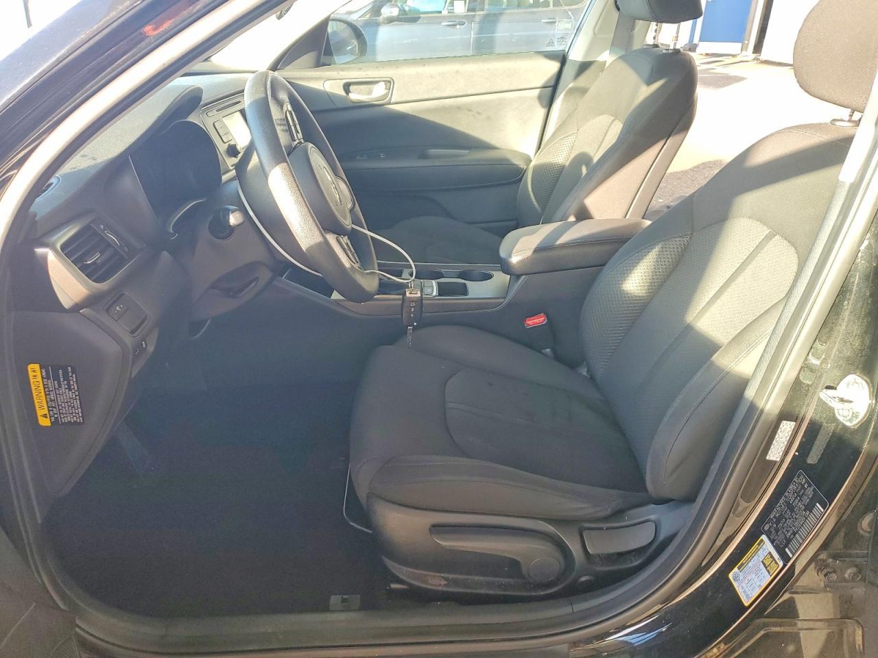 2017 KIA Optima lx