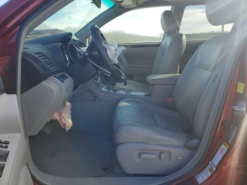 2010 Toyota Highlander Base