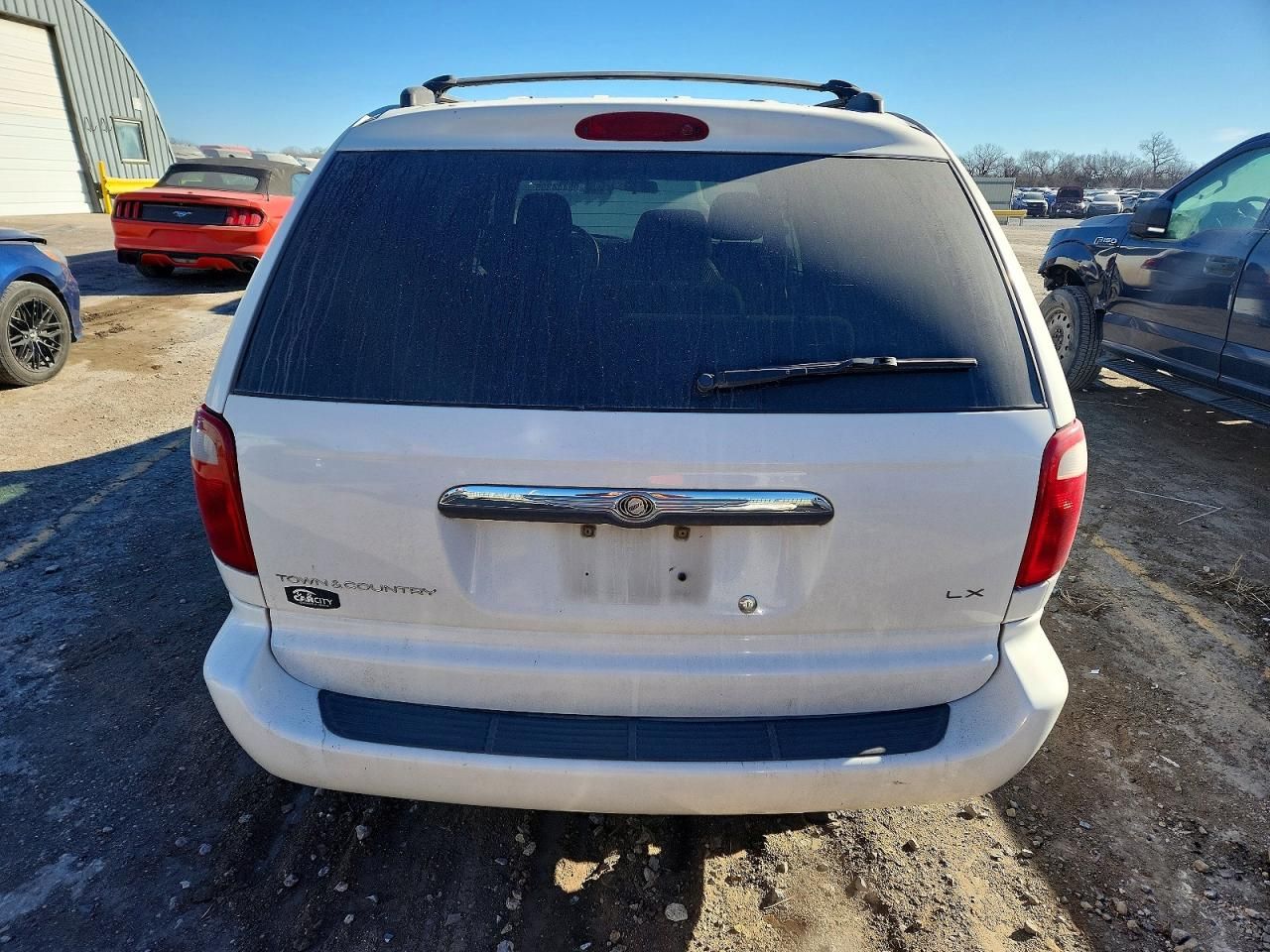 2001 Chrysler Town & Country lx