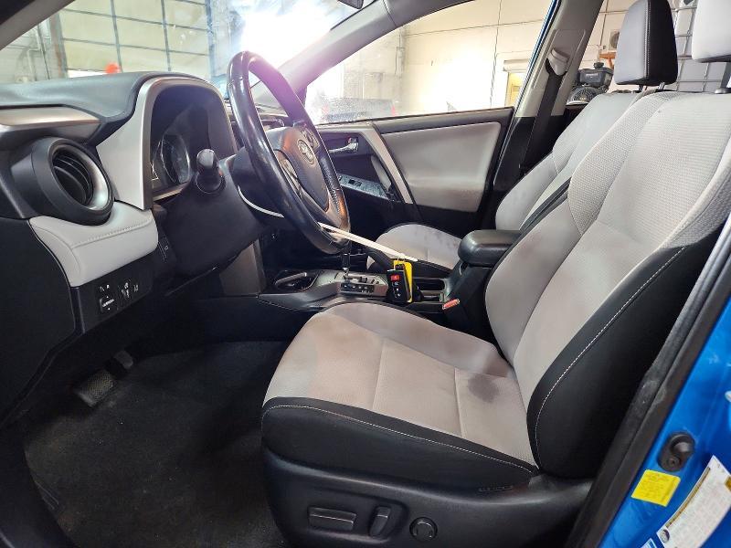 2018 Toyota Rav4 hv le