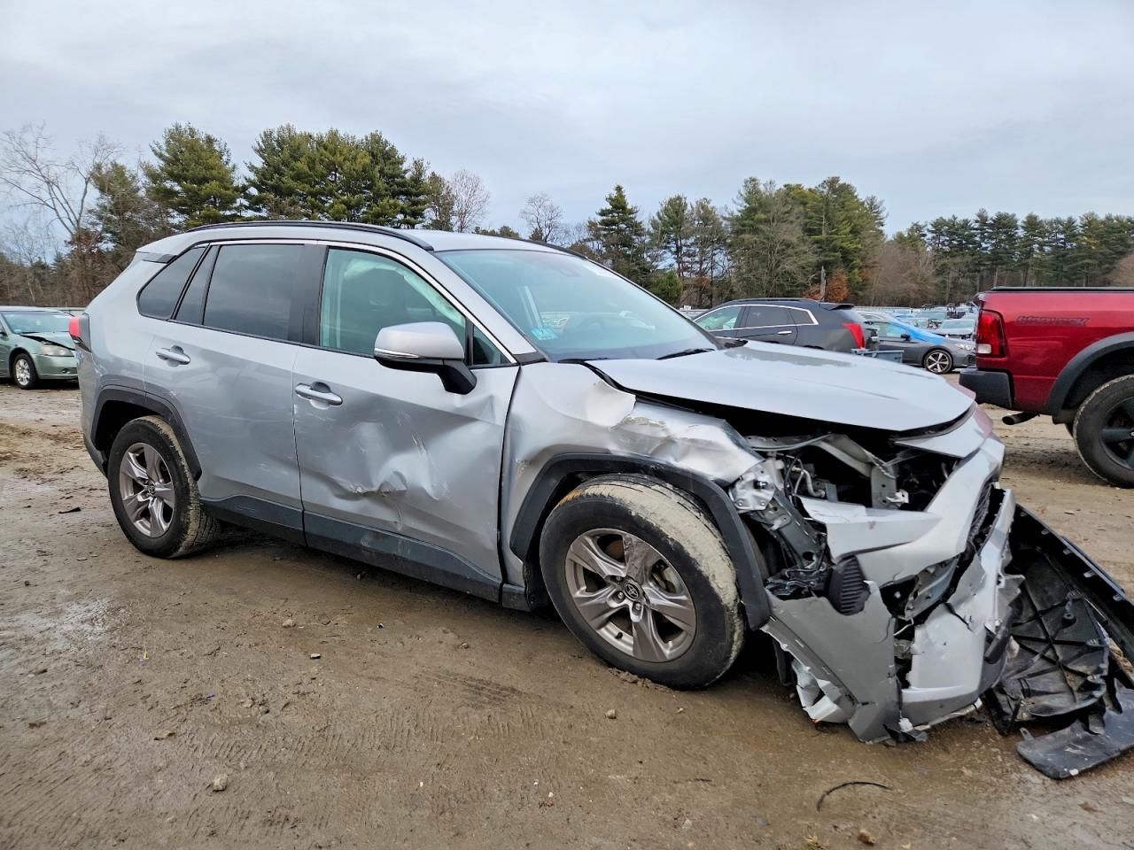 2022 Toyota Rav4 xle