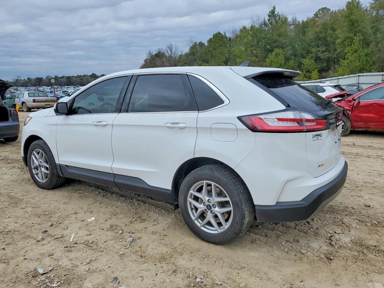 2022 Ford Edge sel