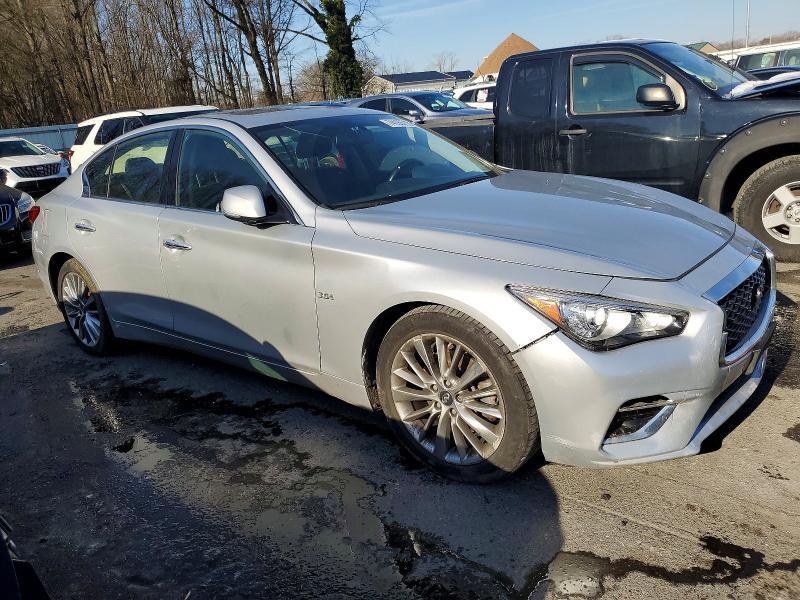 2018 Infiniti Q50 Luxe