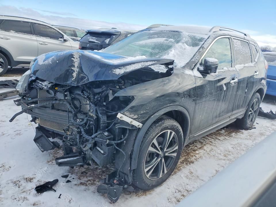 2017 Nissan Rogue sv