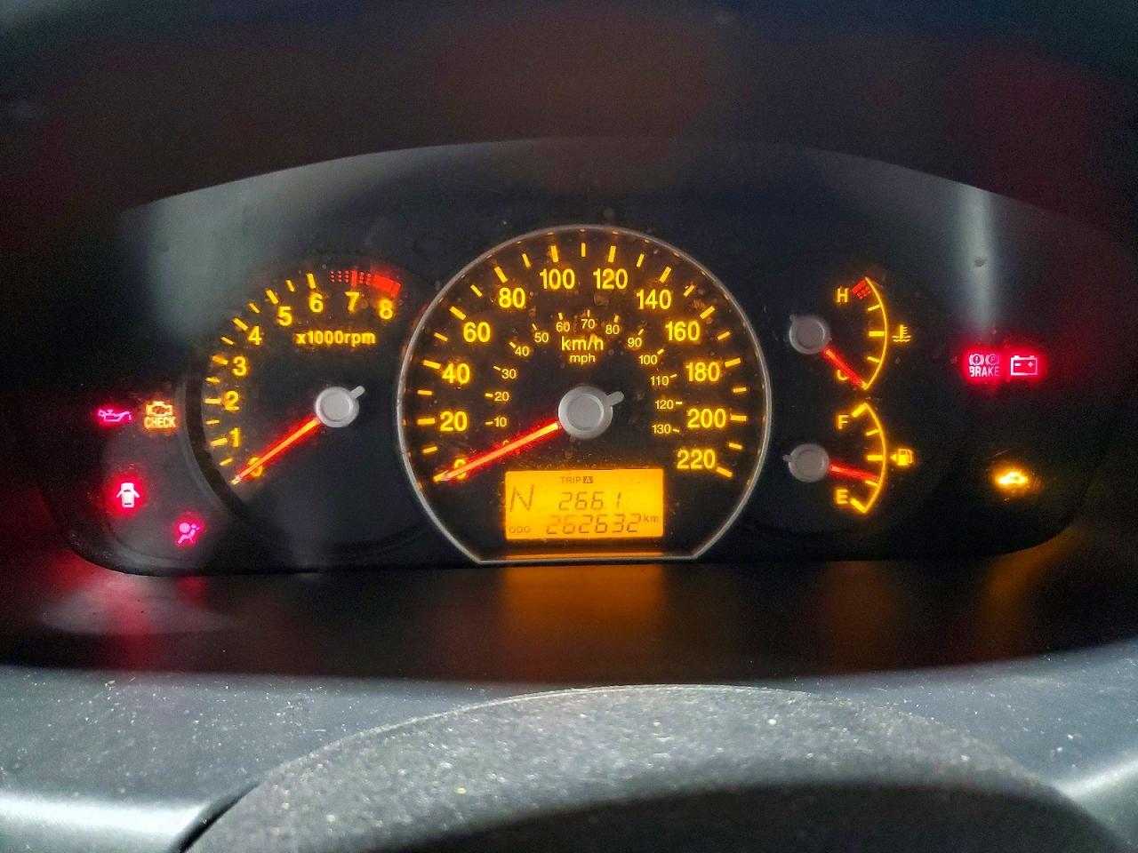 2010 KIA Rondo ex