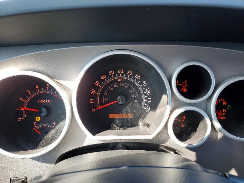 2011 Toyota Tundra Double cab SR5
