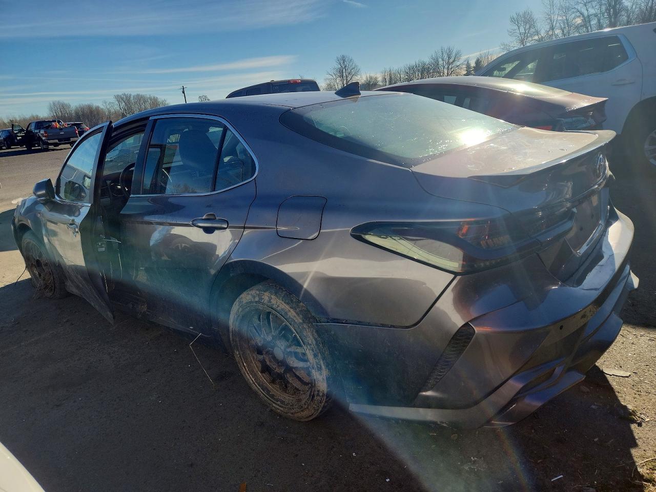 2020 Toyota Camry le