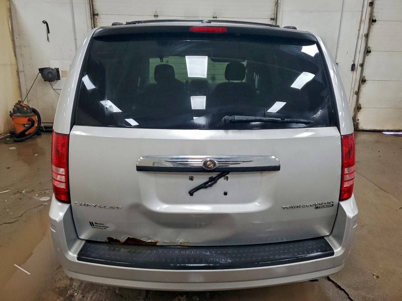 2010 Chrysler Town & Country Touring