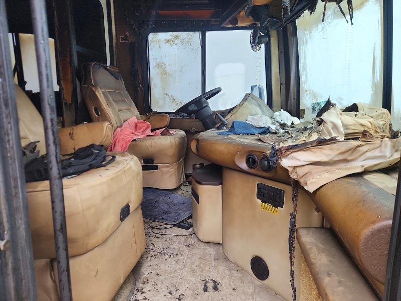 2006 Freightliner XC-S Straight Rail Rear Engine Motor Home Chassis