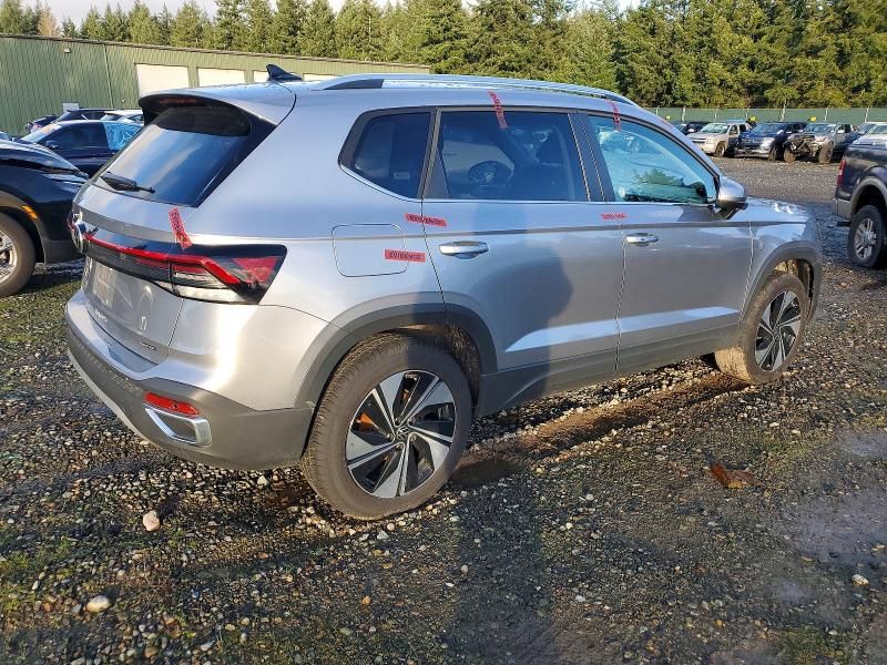 2025 Volkswagen Taos se