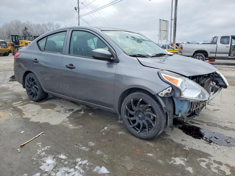 2018 Nissan Versa s