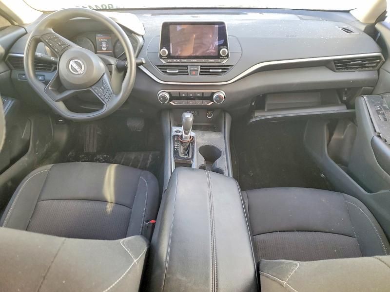 2025 Nissan Altima s