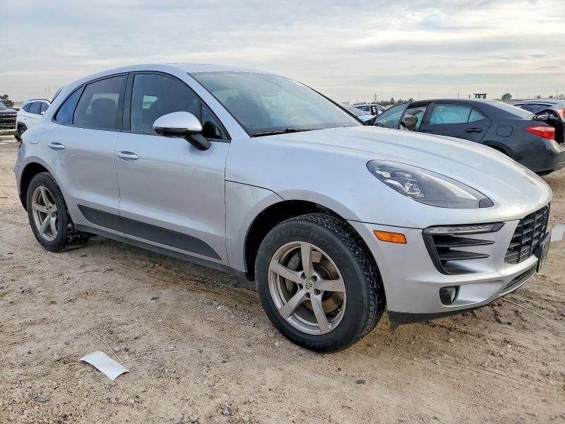 2018 Porsche Macan