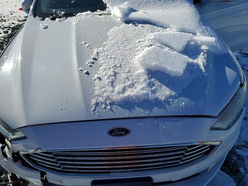 2017 Ford Fusion se Hybrid