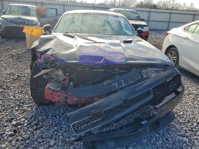 2012 Dodge Challenger sxt