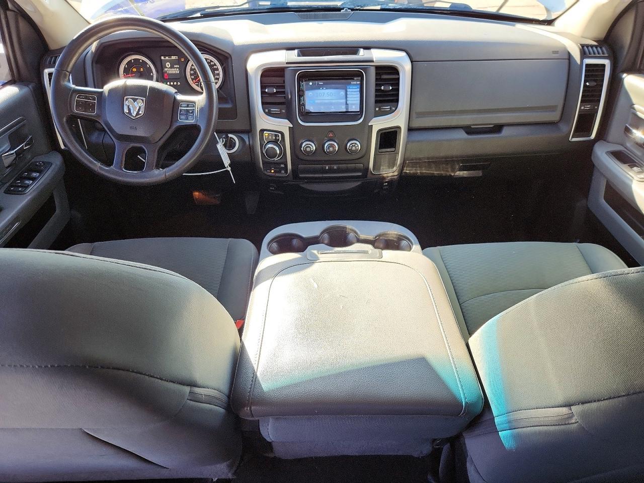 2016 Dodge Ram 1500 slt