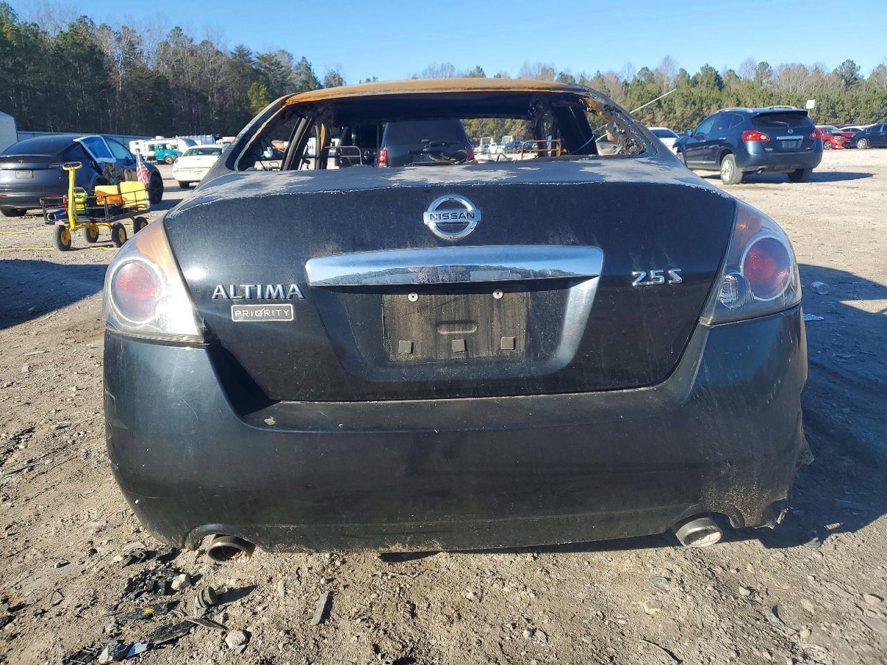 2011 Nissan Altima Base
