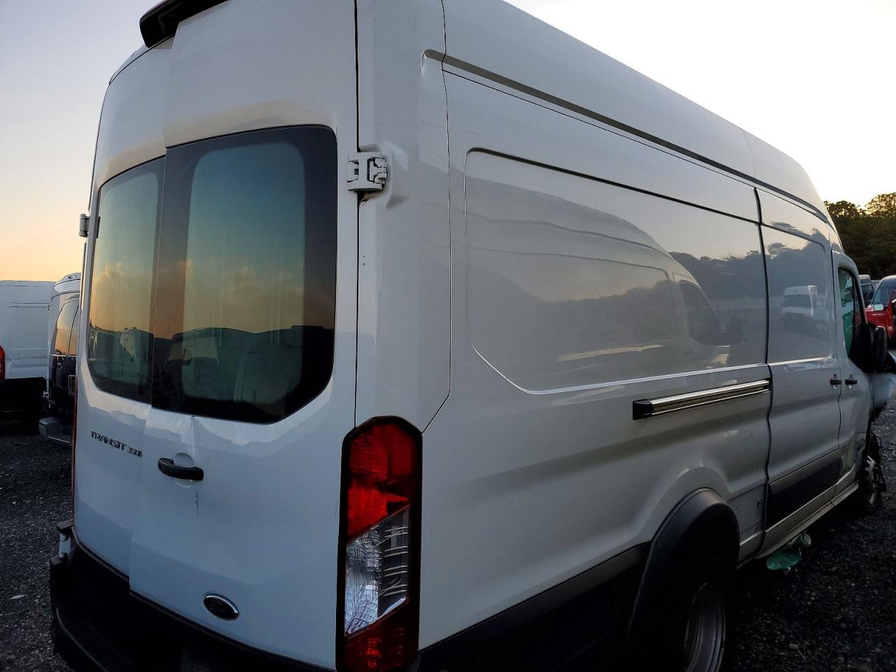 2020 Ford Transit T-350 HD