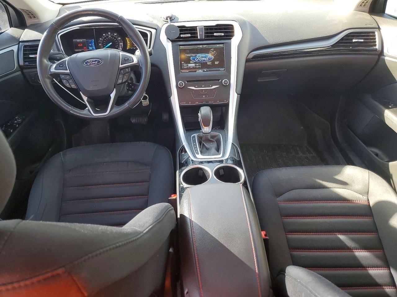 2014 Ford Fusion se
