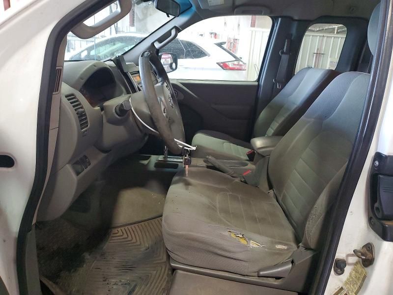 2015 Nissan Frontier S