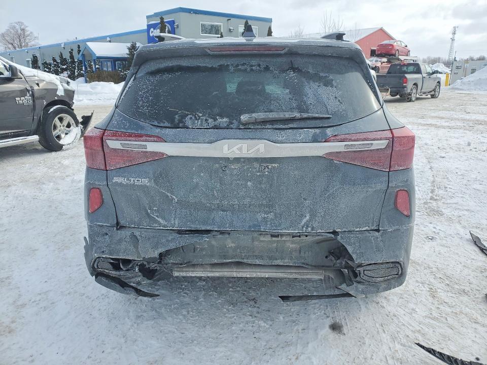 2023 KIA Seltos sx