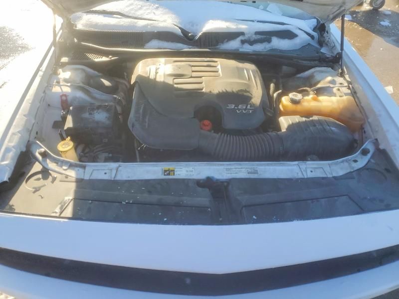 2015 Dodge Challenger sxt