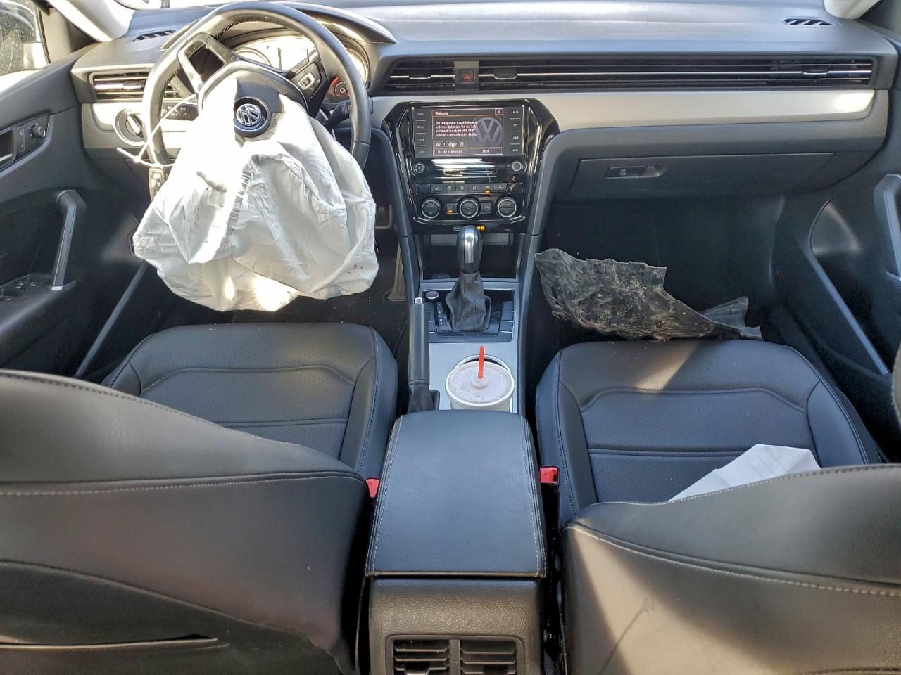 2022 Volkswagen Passat se