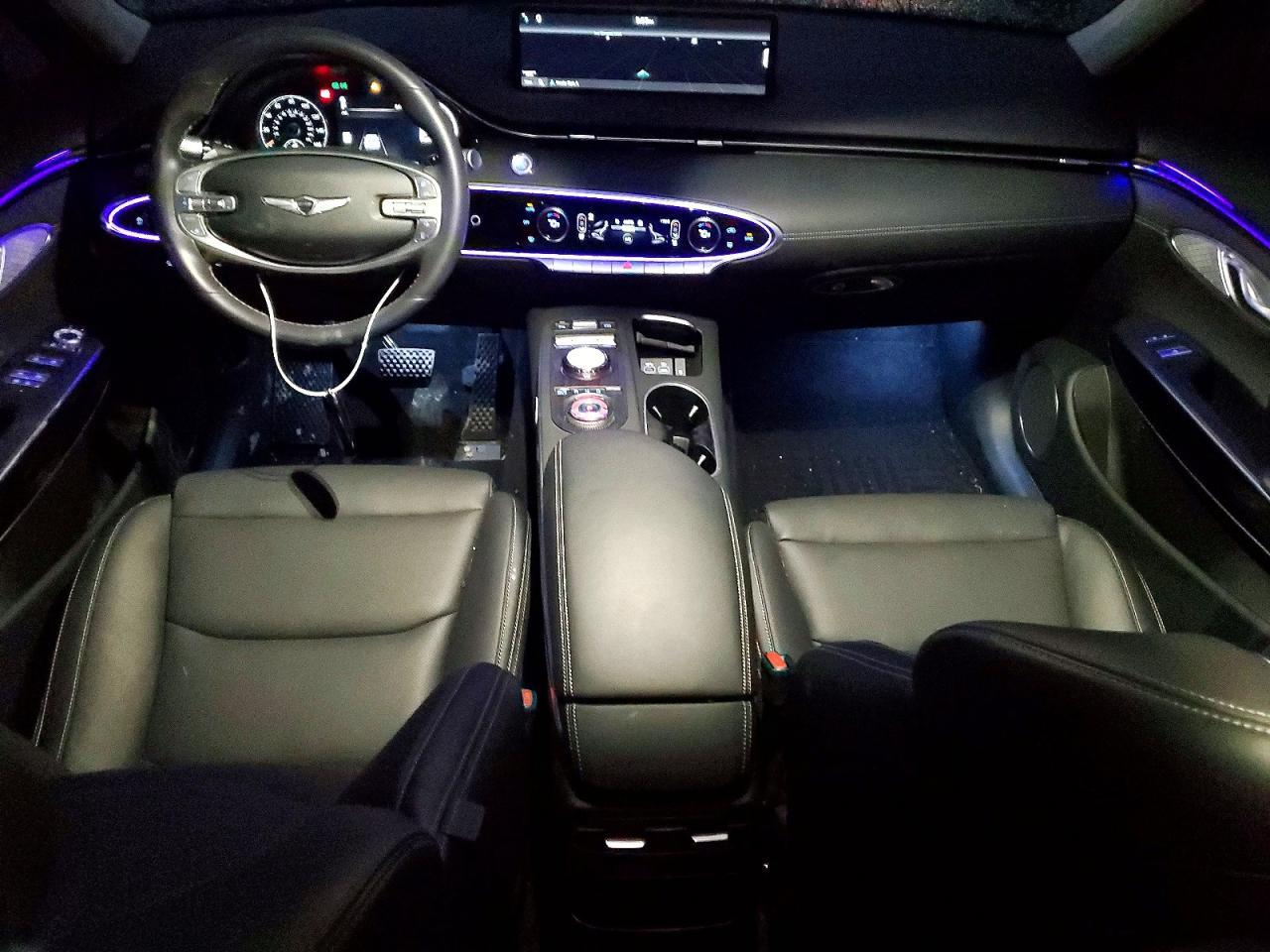 2025 Genesis Gv70 Base