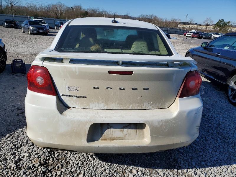 2014 Dodge Avenger se
