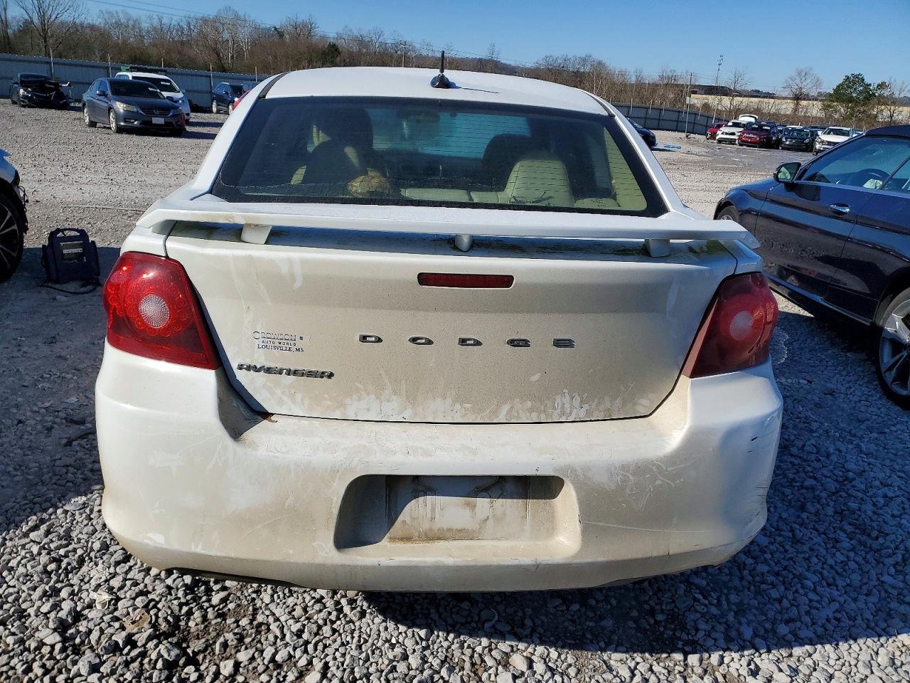 2014 Dodge Avenger se