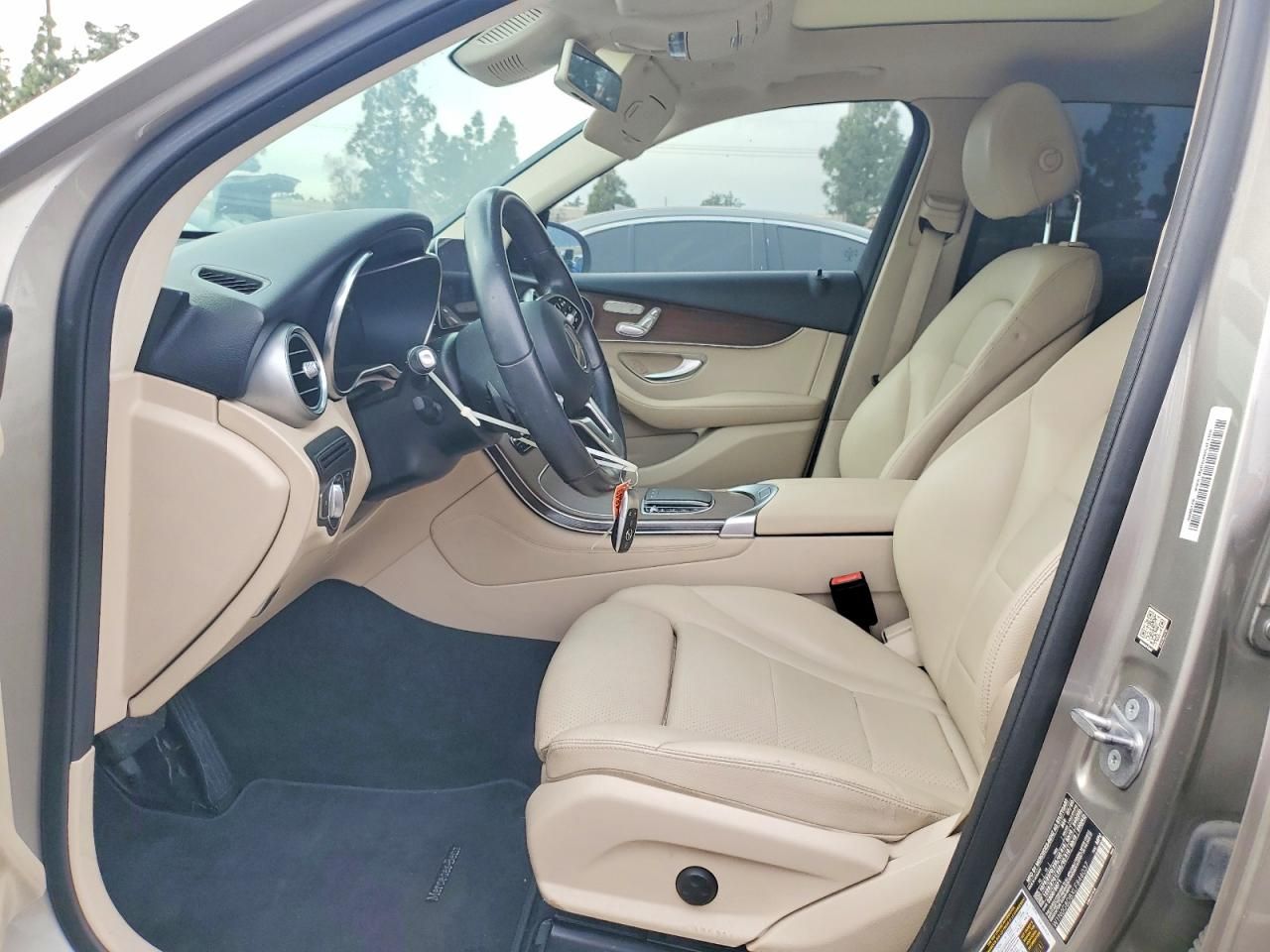 2020 Mercedes-Benz Glc 300